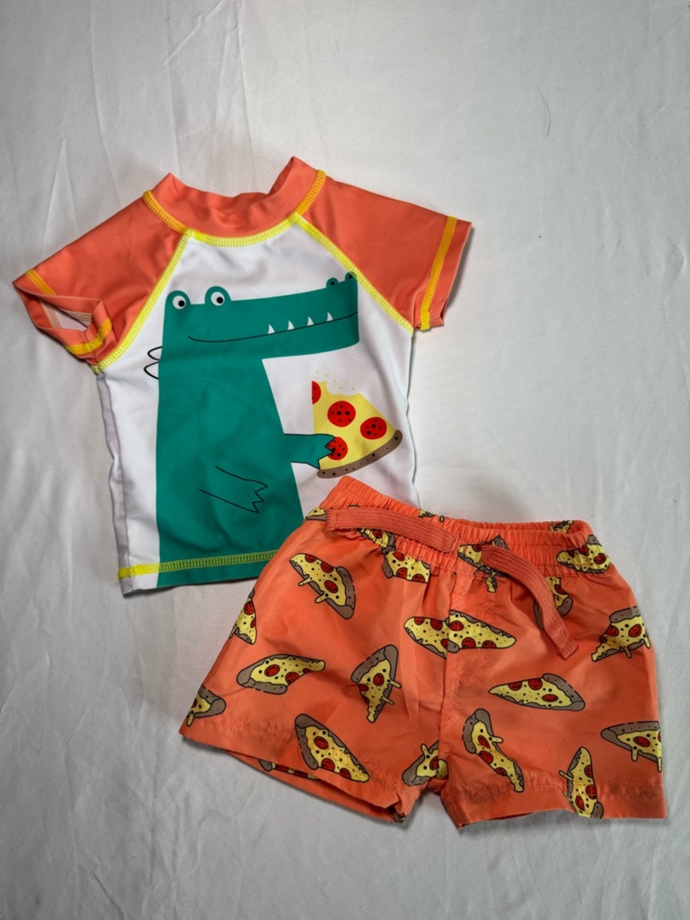 Baby Beetle and Thread Crocodile & Pizza Swim Set